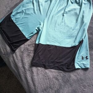 UNDERARMOR SHORTS 2X LIGHT BLUE 🔵